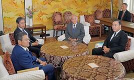 定数減対応、各党意見聞く