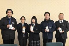 那須高生徒に自社ラスク