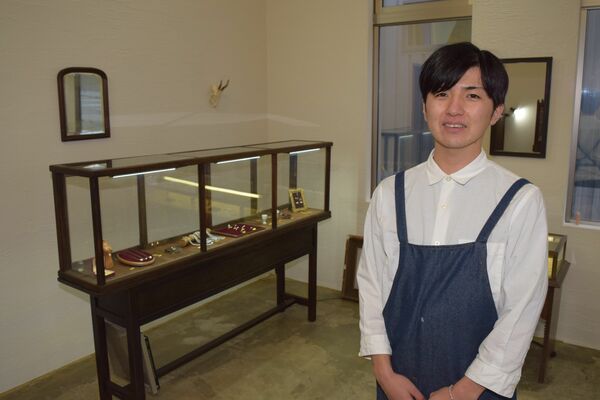 ジュエリーショップを創業した猪股大二さん＝那須塩原市