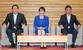 　閣議に臨む（左から）林総務相、高市首相、茂木外相＝１２日午前、首相官邸