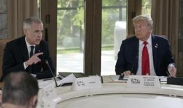 カナダ製品に関税１００％警告