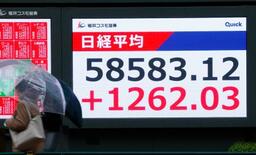 東証最高値、５万８５８３円