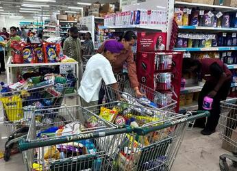 インド、消費税を大幅引き下げ