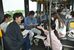 ＬＲＴの車内で投票率向上に向けた意見を交わす宇都宮大の学生たち