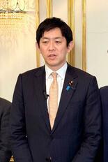 首相、中東情勢に「通常通りで」