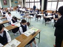紙面制作のポイント学ぶ　日光市小来川小・中