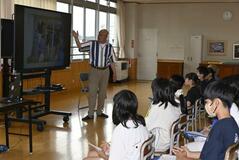 地元駅前の課題 まちづくり学ぶ