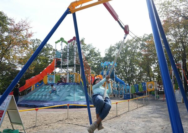 大型複合遊具リニューアル 栃木・佐野「みかも山公園」のわんぱく広場