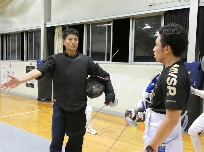 自身も世界選手権日本代表の経歴を持つ萩原宏樹監督が教諭であるのがチームの強みです