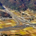 栃木市の東北道で多重事故、女性死亡　下り線通行止め