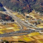 栃木市の東北道多重事故、死亡者の身元判明　通行止めは９時間以上に