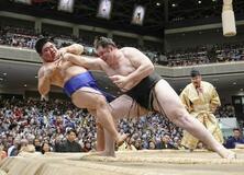 獅司 自己最速勝ち越し