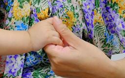 未婚、提供精子で母に