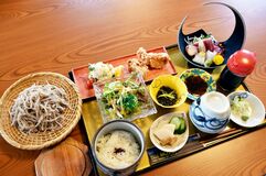 【グルメ探訪】割烹で学んだ技術凝縮　にしき定食　桐乃家（栃木）