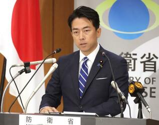 小泉防衛相、原潜「排除せず」