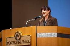 60周年を迎え男女共学化4年目の入学式  4年連続入学定員を超える入学者