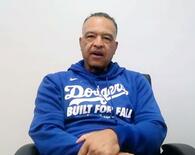 ドジャース監督、佐々木を絶賛