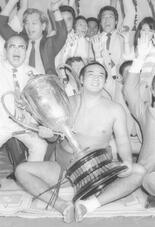 華のある速攻、細身の体