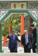米中、異なる成果追求　