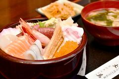 【食べた？】魚も酢飯にもこだわり　海鮮丼　寿司処 大為（大田原）