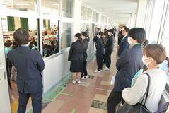 学校勤務 想像膨らむ