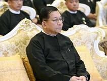 プーチン氏ら、大統領選出に祝意