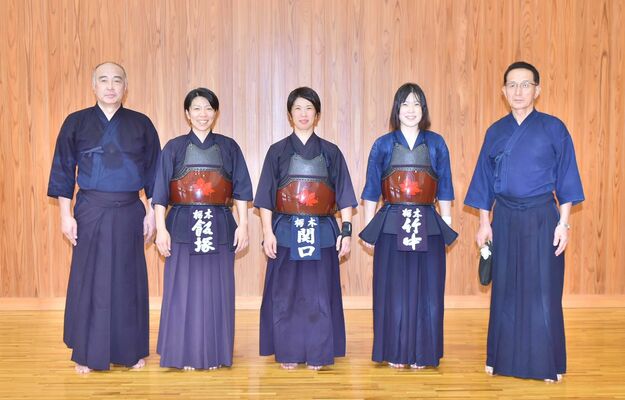 剣道の成年女子チーム