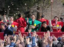 成田山新勝寺で節分豆まき