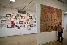 色鮮やか、障害者アート　２社会福祉法人が合同展　鹿沼で24日まで
