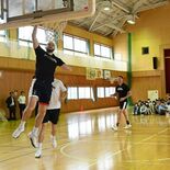 ３ｘ３フランスチームが小学校で巧みなプレー披露　児童と交流も　宇都宮・…