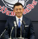 西武の栗山、来季限り引退を表明