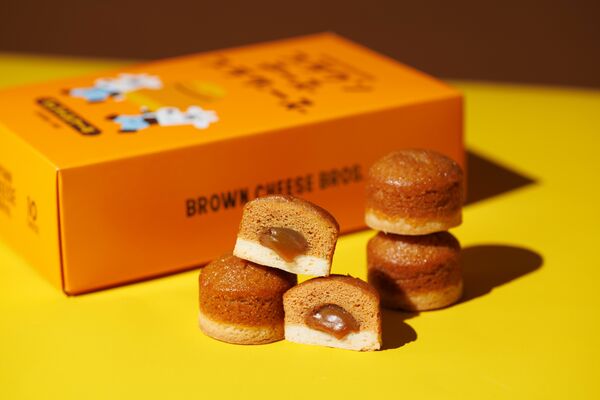 ＧＯＯＤ　ＮＥＷＳがリニューアルする「ブラウンチーズブラザーズ」のキャラメルケーキ（同社提供）