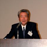 「コマツの経営構造改革～強みを磨き、弱みを改革～」　コマツ会長　坂根正弘氏