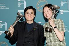 台湾の作品が英文学賞受賞