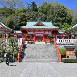 織姫神社社殿（足利）　国登録・昭和時代　西洋技術取り入れた　87億円　多額の予算
