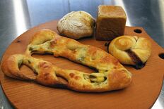 大切な人と一緒に食べて　ハラペーニョチーズなど　Bakery hygg…