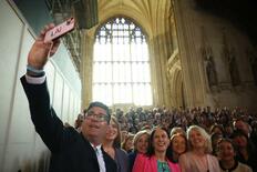 【英国次期首相にバーナム氏確実】穏健左派、庶民を重視