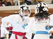 高山（修道館西）個人組手制す 女子６年