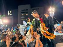 タイ総選挙、アピシット元首相の訴え不発