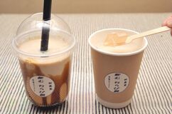 【推しの逸品】優しい甘み添える黒蜜　飲むわらび餅　松風堂（鹿沼）
