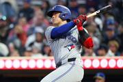 岡本、２打席連続本塁打