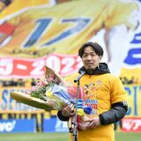 栃木出身の富田がピッチに別れ　仙台－栃木ＳＣ戦で引退セレモニー