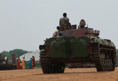 南スーダン、内戦再燃恐れ