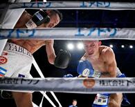 矢吹がＫＯ勝ちで初防衛