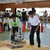 那須清峰高で県工業高ロボコン　11チーム自慢のロボットで挑戦　優勝は宇都宮工業高「ＵＫ電子研」　