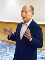 鈴木氏「決選なら小泉氏」