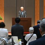 政治生活40周年、福田知事が宇都宮で資金パーティー　1300人が出席
