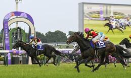 天皇賞、クロワデュノールが優勝