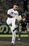 虎逃げ切り先勝
