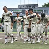 作新学院、延長猛追もあと一本出ず　要所でのミスや併殺響く　高校野球栃木大会決勝
